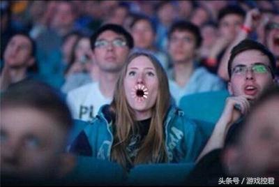 囧吐槽：撸猫影响学习，还是撸狗吧