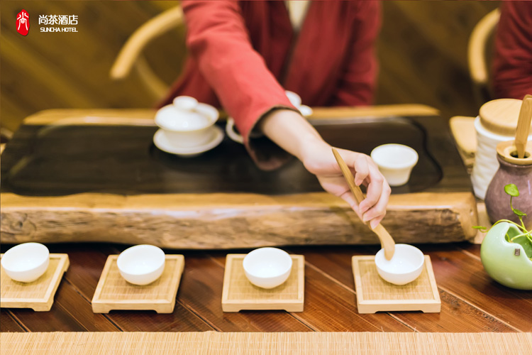 常州恐龙园附近高档酒店,常州桔子水晶酒店恐龙园店