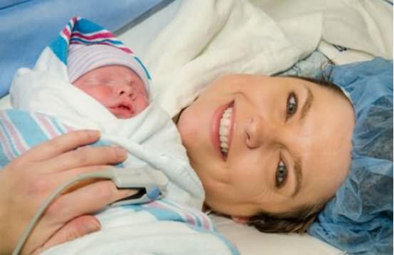 顺产和剖腹产坐月子关注事项,宝宝不足月顺产