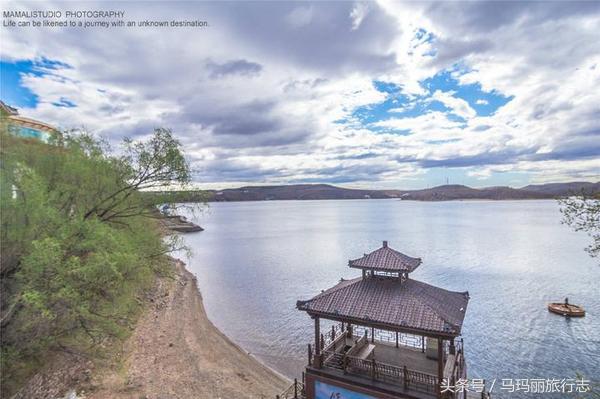 镜泊胜景，这是*小平邓**曾经住过的镜泊湖宾馆