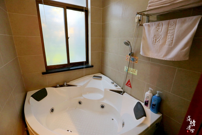 栖霞艾山温泉，华清第二池