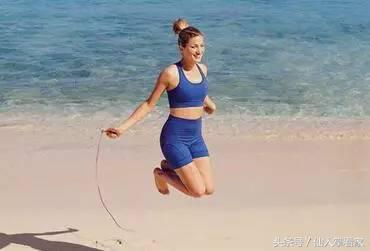 人瘦腰粗,一边腰粗一边腰细怎么锻炼