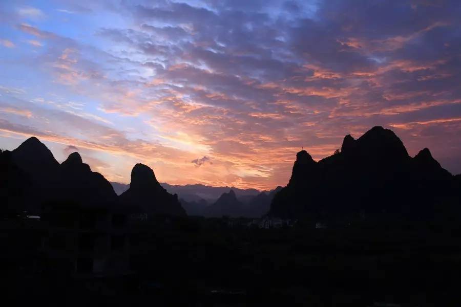 元宝山下，山水云间，悠悠闲云时光，恰好那时我也在