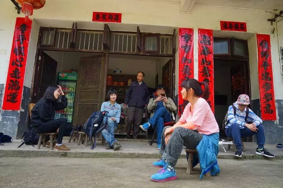 元宝山下，山水云间，悠悠闲云时光，恰好那时我也在