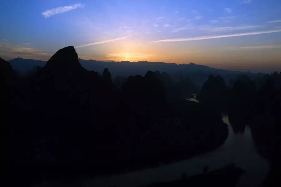 元宝山下，山水云间，悠悠闲云时光，恰好那时我也在