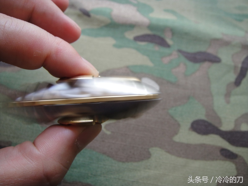 指尖陀螺蚕蛹,颜值即正义作品