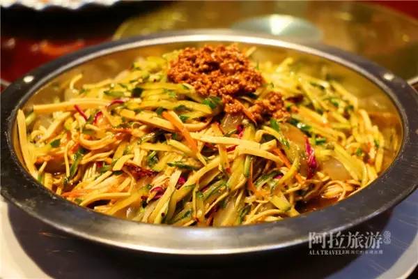 热气缭绕的温泉旅行,夏日温泉旅游推荐