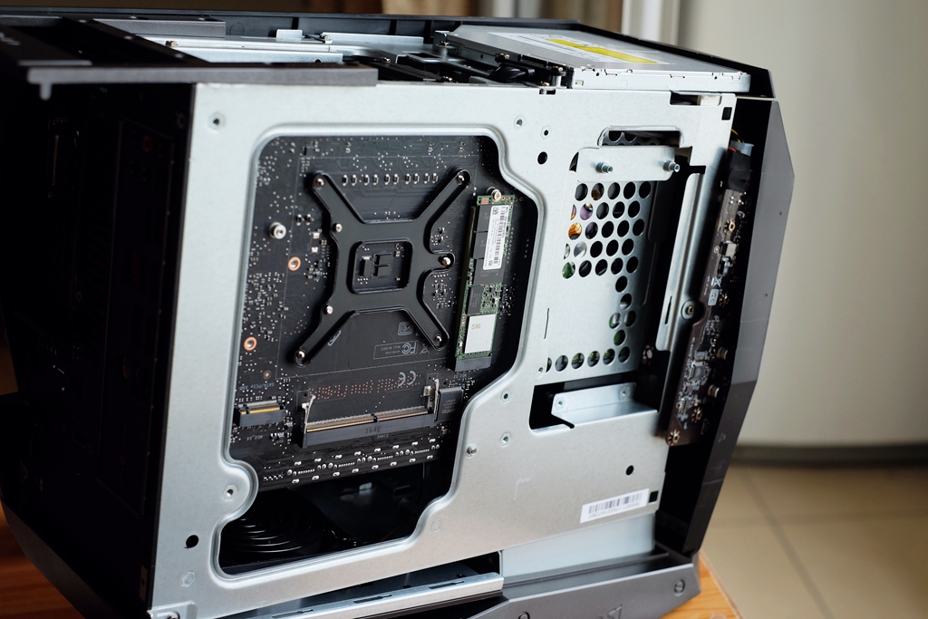 是谁？重新定义电竞主机，全面实测：宙斯盾3/Aegis3