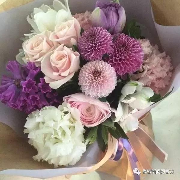 高密00后小姐姐创业,80后女孩开女装店的创业之路