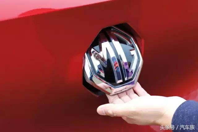 名爵zs和哈弗h2s哪个更值得,以一敌二不落下风