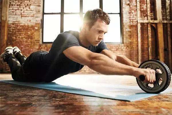 足不出户应该如何健身,足不出户健身