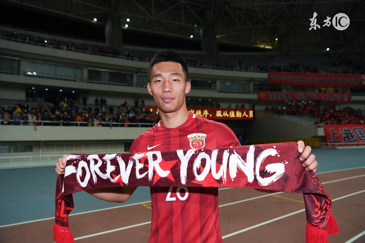 他们4个都是93年出生，如今成了上港队的主力