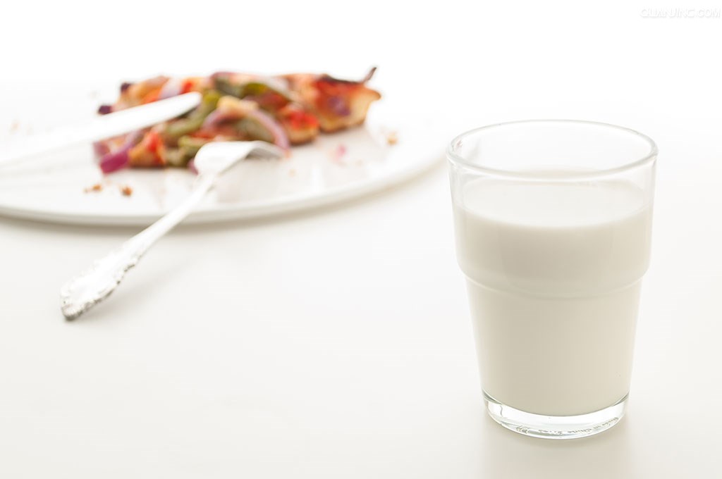 孕妇需要吃叶酸钙片还有什么,刚怀孕吃什么叶酸比较好