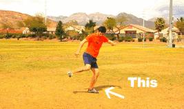 足球高空球如何摆脱贴身防守,足球实战为什么停不了高空球