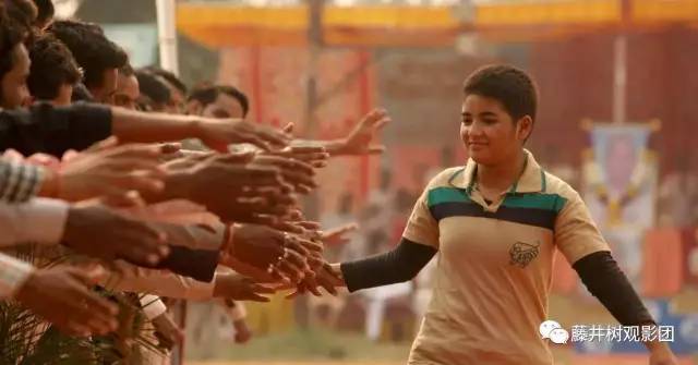 被一段印度短片感动了,被一部电影感动