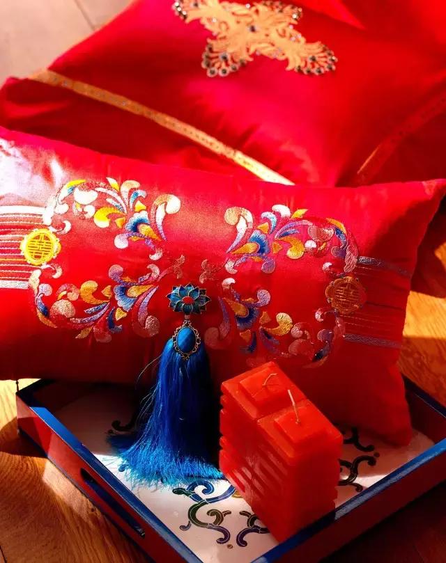 红色床品第一次怎么洗,红色床品怎么布置