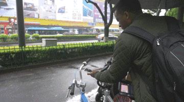 他来自赞比亚，在阿里学会了拥抱变化