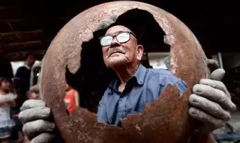 广州的一座荒废的商场,广州消失的城中城