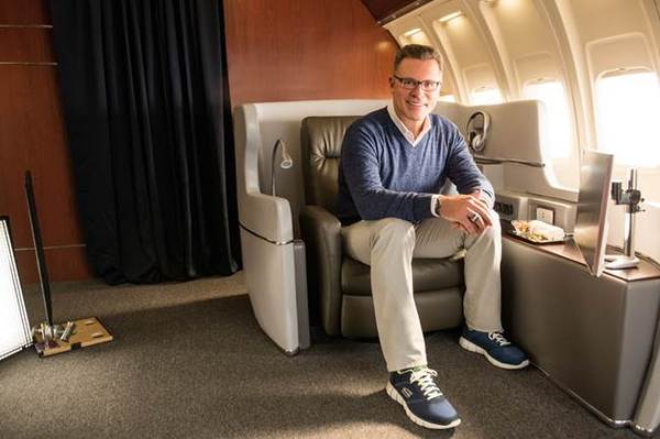 母亲节好礼软底透气妈妈健步鞋,母亲节送妈妈一双舒服鞋