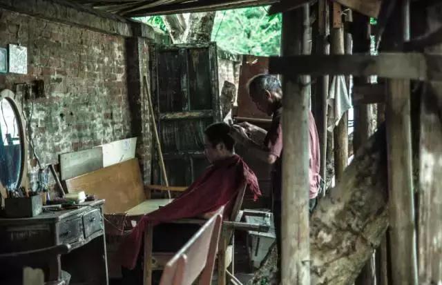 广州的一座荒废的商场,广州消失的城中城