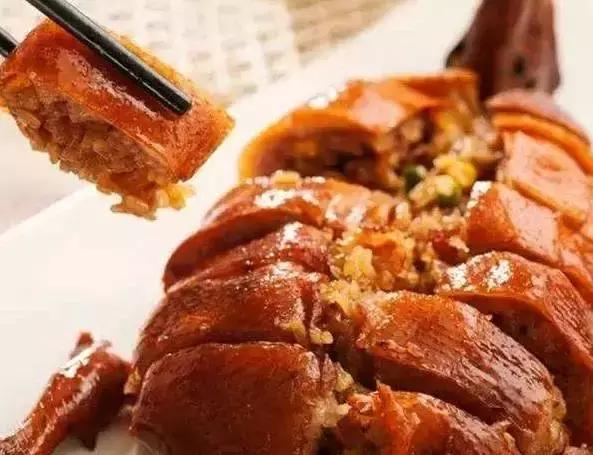 广州的一座荒废的商场,广州消失的城中城