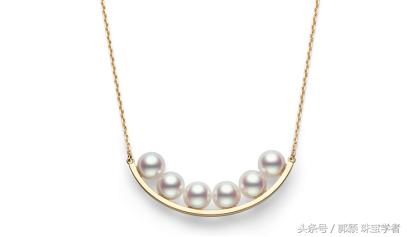 akoya珍珠上有小坑正常吗,珍珠中的小灯泡