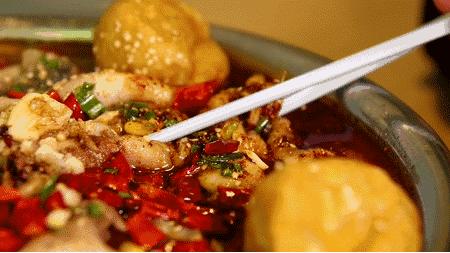 一路火到太原！在南京排队到腿麻的网红店来了！不预定还真吃不到