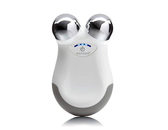 这些大牌都出了母亲节限量版美妆礼盒拿去宠妈妈！