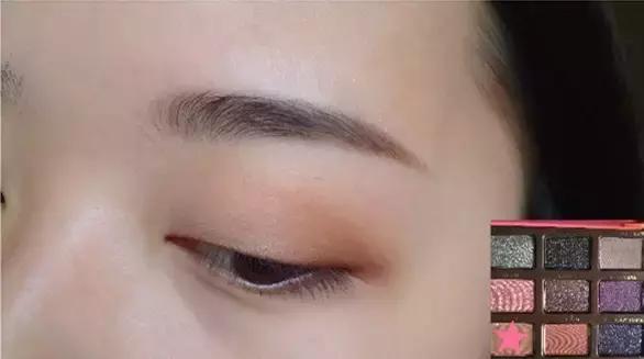 眼影盘推荐网红爆款日常妆,今年火爆的网红眼影盘你有吗