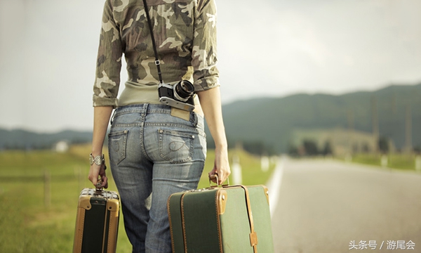 女生出游一天必备清单,女生一个人出游关注事项