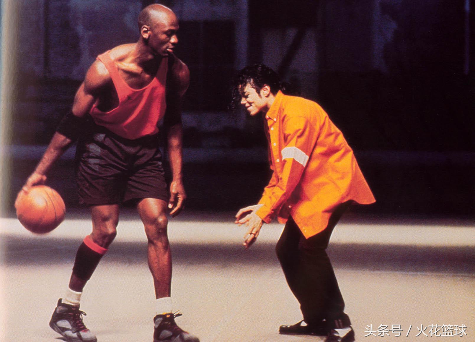 球星跨界珍贵合影，姚明羞涩，科比横跨娱乐拳坛，最后三张好心酸