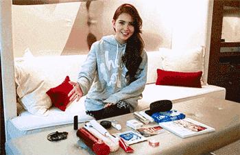 昆凌18岁颜到底用什么，同款50块效果5000块！