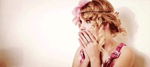 别人14岁就能老练地玩潮、装逼、圈钱，让我等奔三的人情何以堪