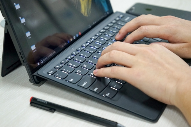 联想miix5怎么样值得买吗,联想miix5二合一平板电脑