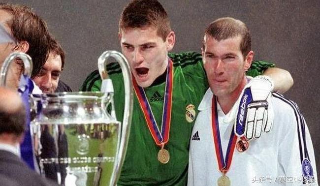 伊克尔卡西利亚斯集锦,卡西利亚斯个人简介