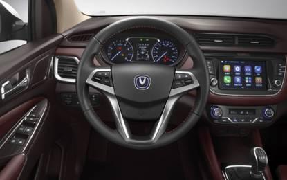 长安凌轩驾驶感受,静态体验长安凌轩