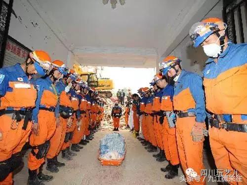 5.12汶川大地震真实影像实录,5.12汶川大地震官方纪录片