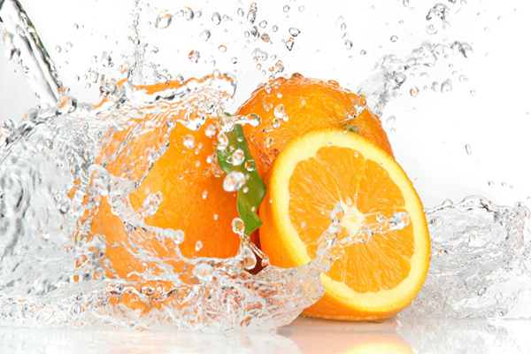 夏天清凉解暑的柠檬水怎么做,夏日清凉又解渴的柠檬水无红糖