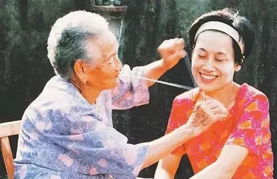 广州的一座荒废的商场,广州消失的城中城