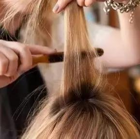 法式慵懒鱼尾辫,法式辫子麻花公主头