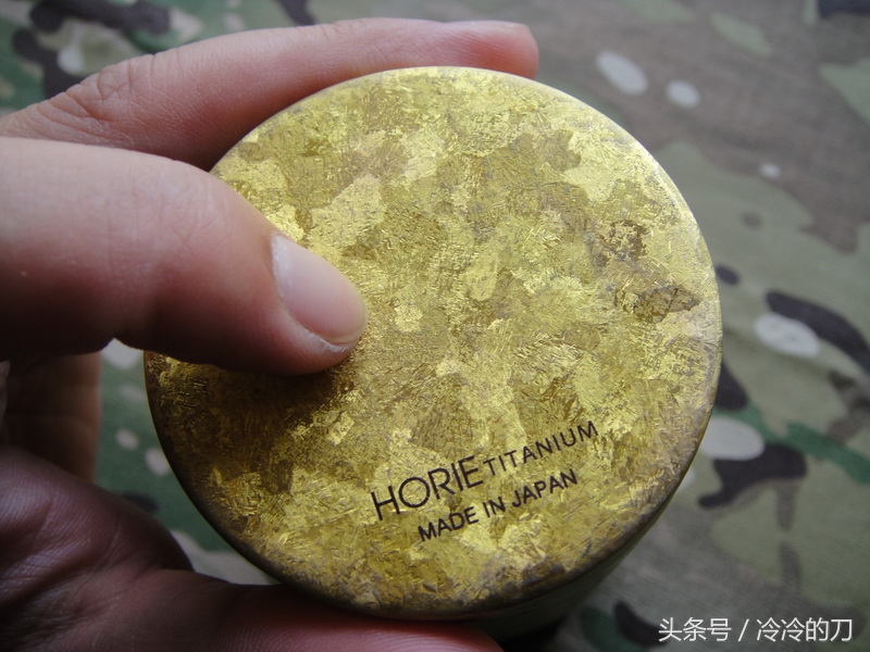 日本雪峰双层钛杯,高颜值的钛杯