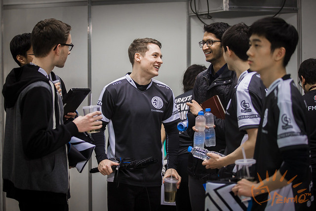 2018msi季中赛小组赛完整比赛,2017msi季中赛半决赛集锦