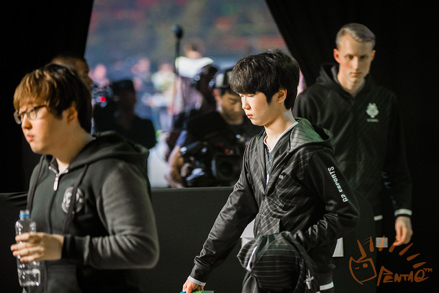 2018msi季中赛小组赛完整比赛,2017msi季中赛半决赛集锦