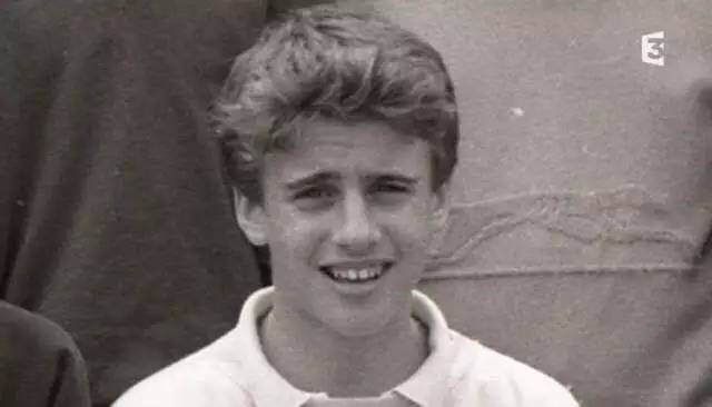 39岁总统帅小伙儿和64岁第一夫人来了！这一种“人生赢家”的人生……