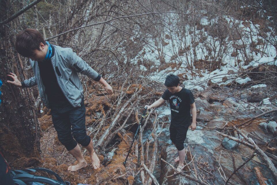 成体背包客带起包子重回甲尔猛措