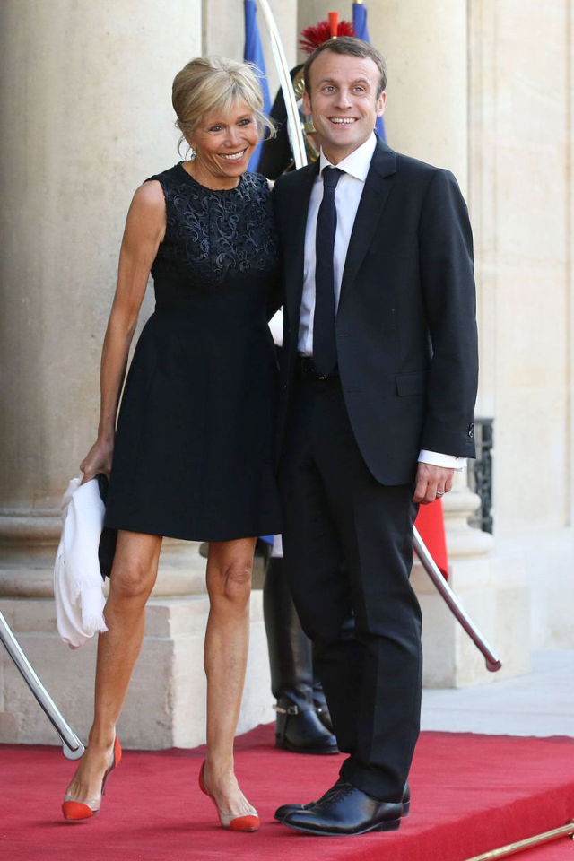 39岁总统帅小伙儿和64岁第一夫人来了！这一种“人生赢家”的人生……