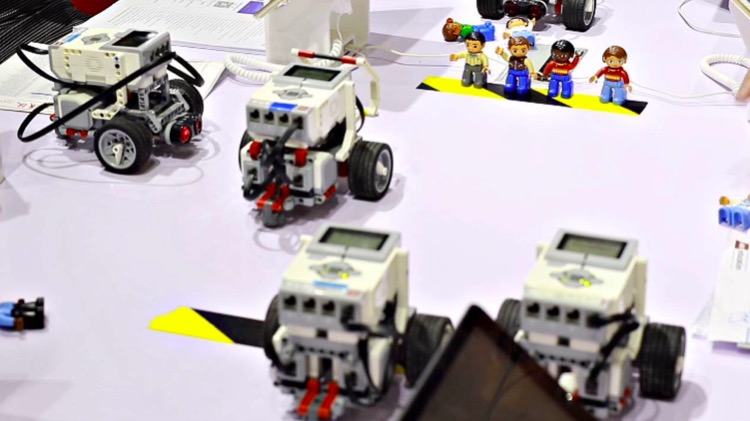 机器人编程能锻炼你的手脑合一,学习乐高机器人编程有什么好处