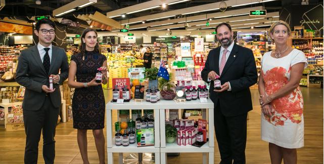 维多利亚贸易部长PhilipDalidakis助力Swisse中国一般贸易