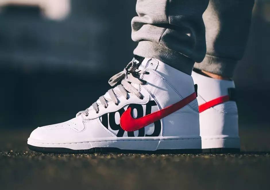 曾经这些鞋穿在脚下我没有珍惜，现在我跪着也找不回来了