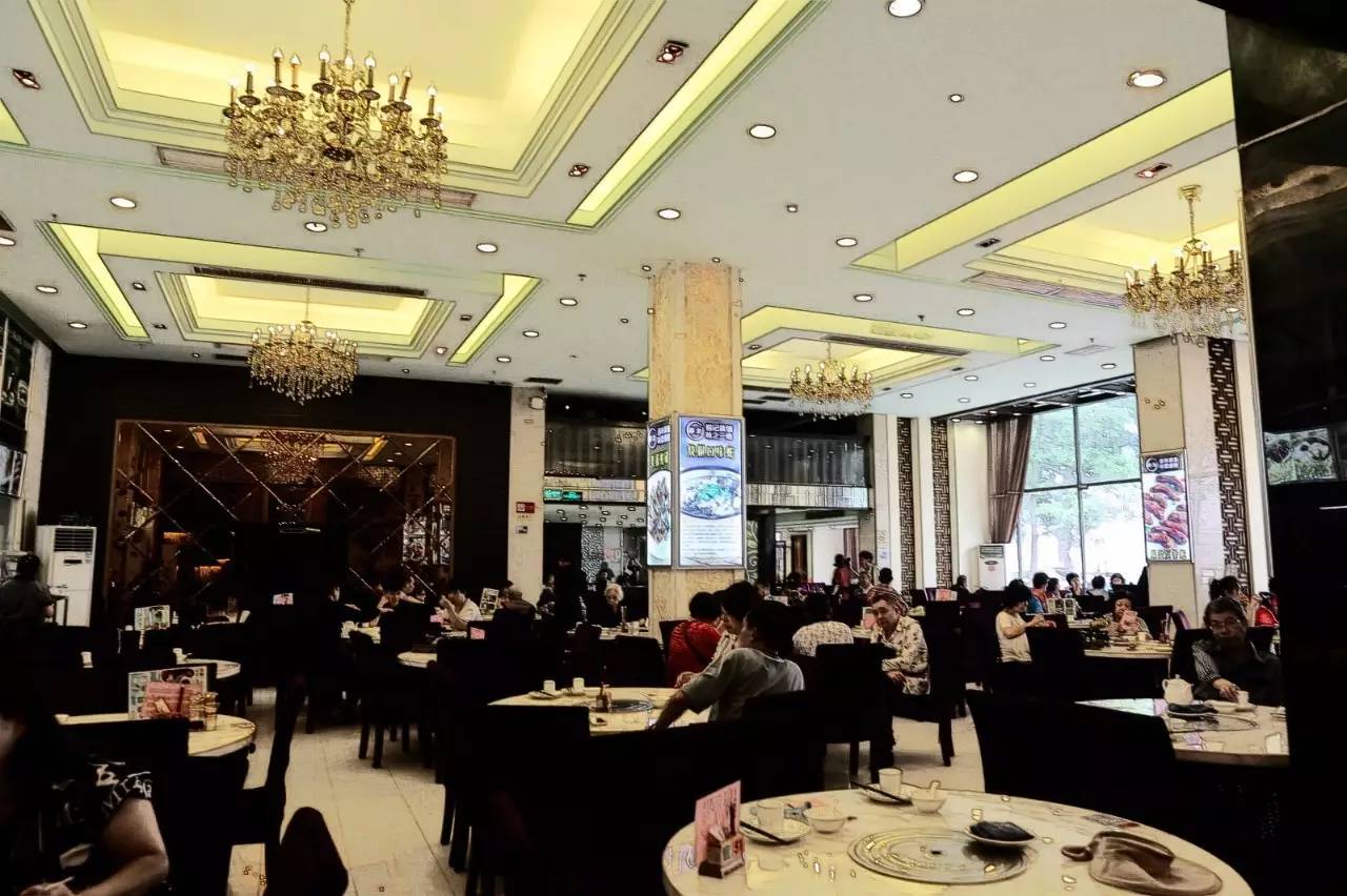 母亲节看到妈妈的笑容,母亲节看到母亲步履蹒跚